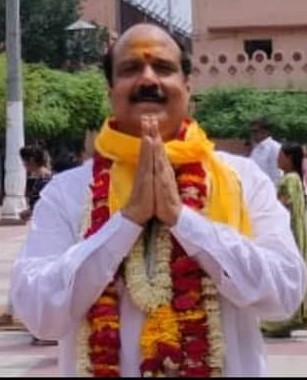 मुकेश खंडेलवाल